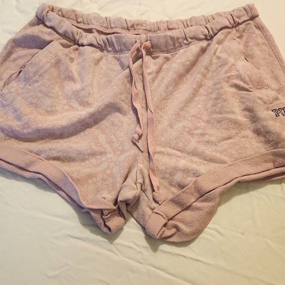 Vs Pink Paisley Shorts